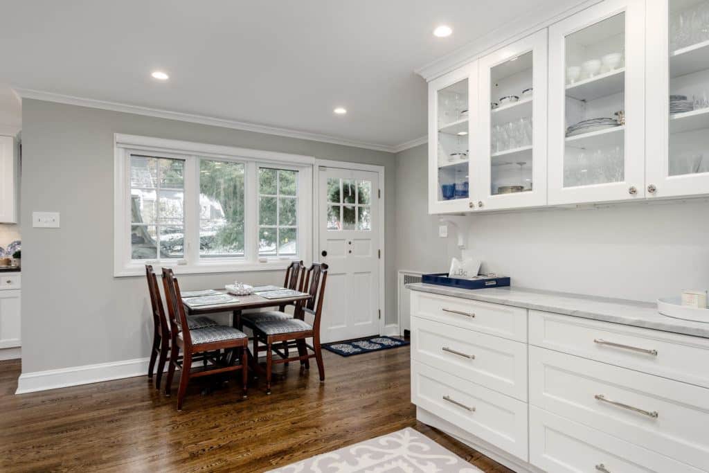 open kitchen concept with dining area 