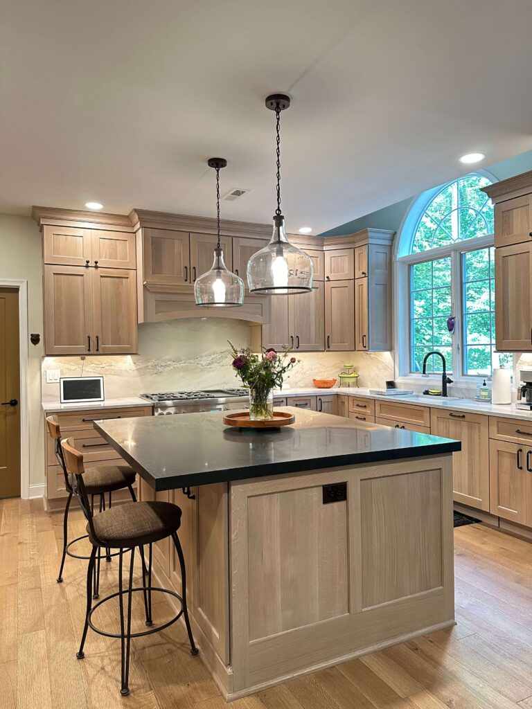 Blue Bell PA quartersawn Oak kitchen