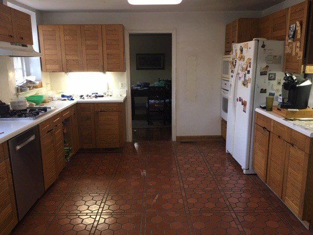 kitchen before renovation