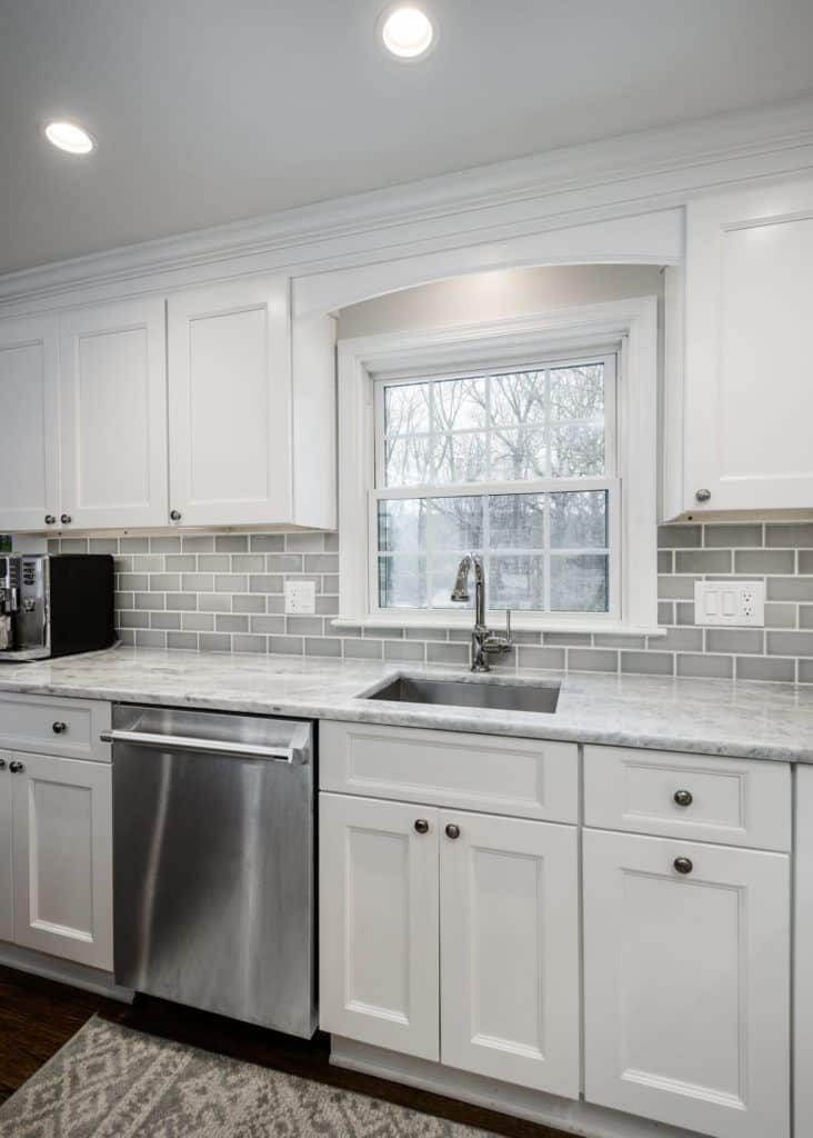 Fabuwood Carb Compliant white and grey kitchen 