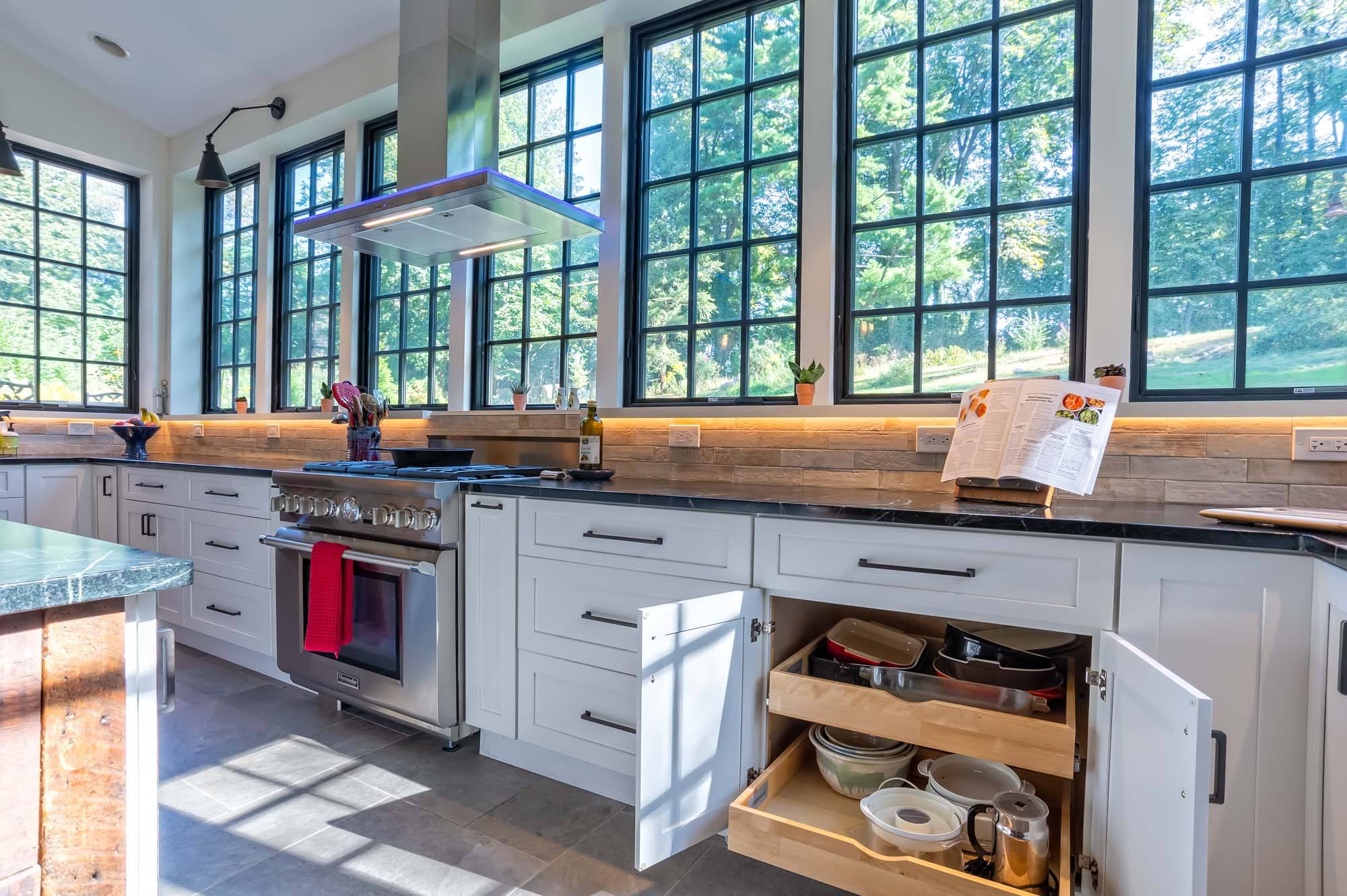 White Shaker Pull Out Shelf (Rollout Tray) - Nelson Cabinetry