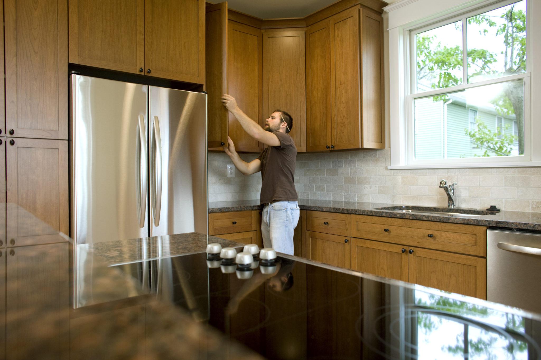 45" cabinets that go to the ceiling